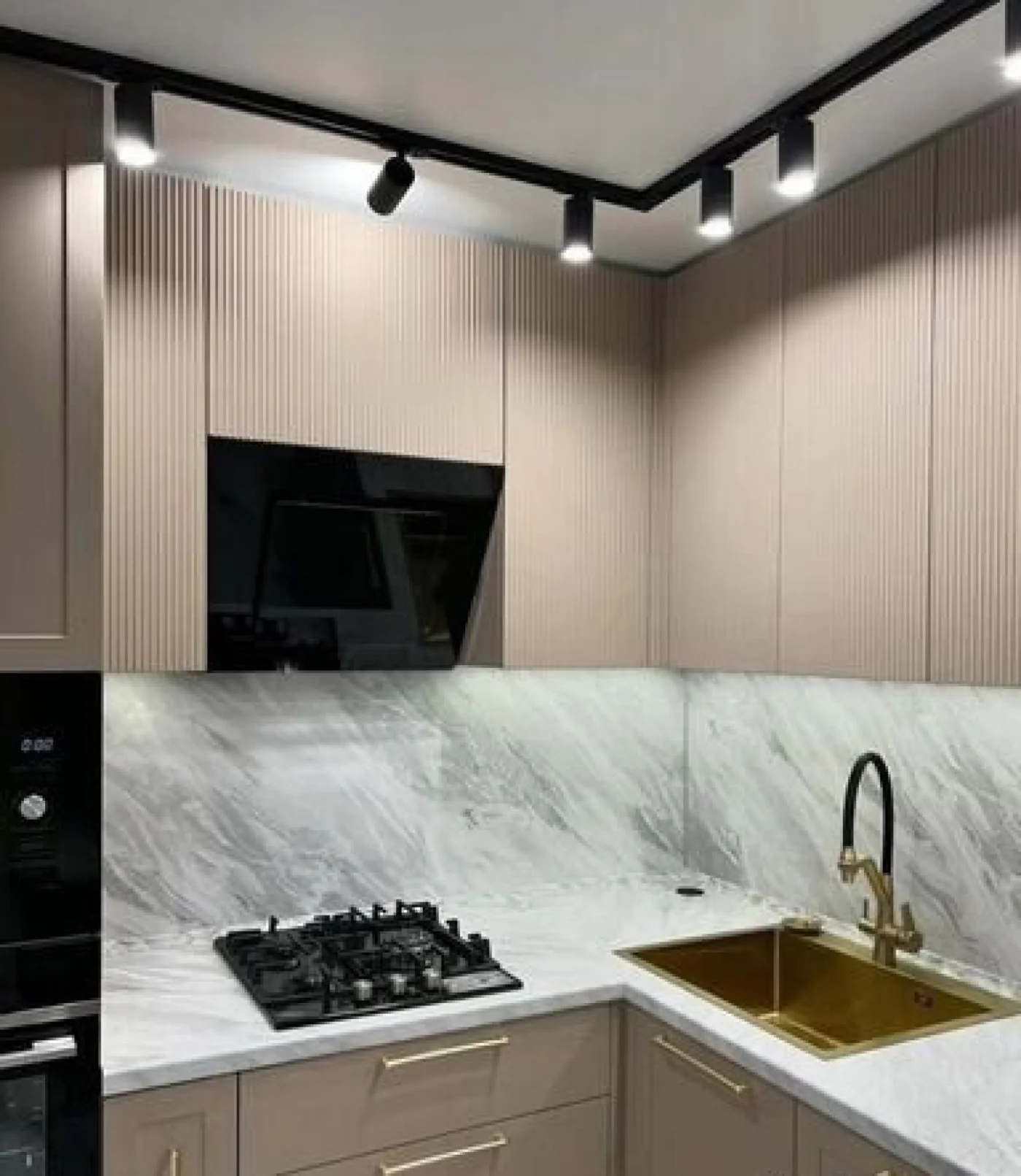 Кухня на заказ в рассрочку 0% с бесплатной доставкой